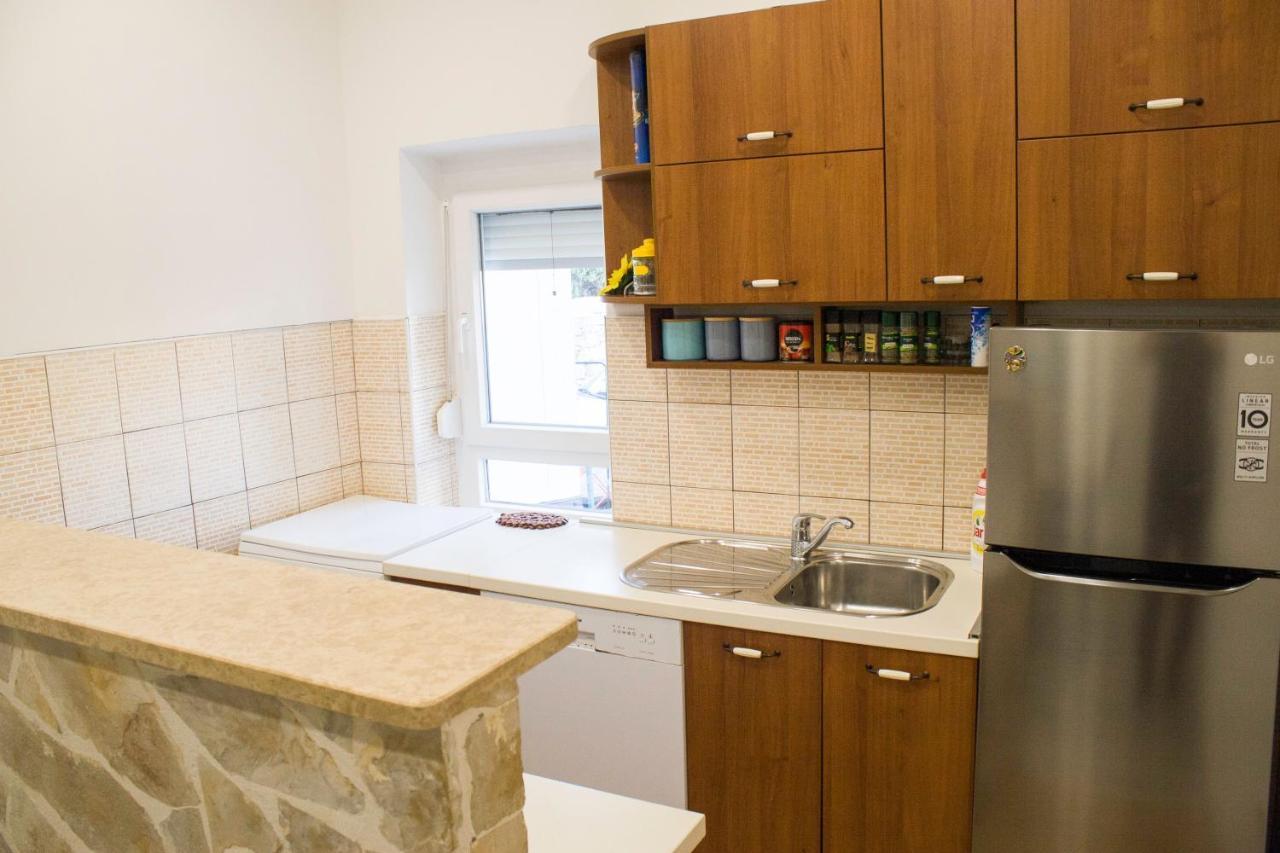 Apartamento White Orchid Pula Exterior foto