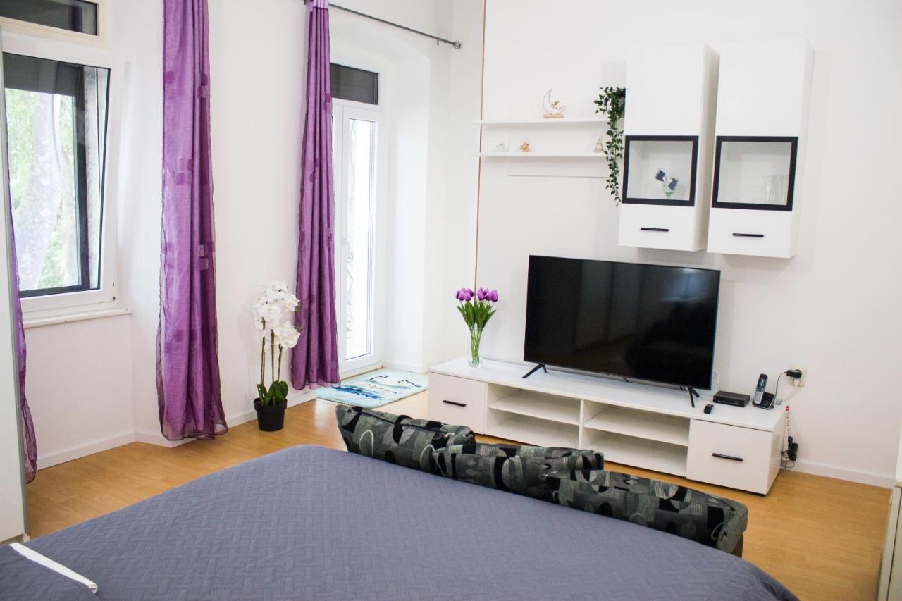 Apartamento White Orchid Pula Exterior foto